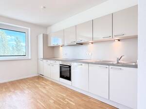 Helle 2-Zimmer-Wohnung mit großzügigem Eingangsbereich und Weitblick – 60316 Frankfurt am Main – Vorschaubild 7