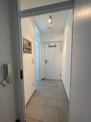 Zentrale möblierte 1-Zimmer-Wohnung – 91052 Erlangen – Vorschaubild 5