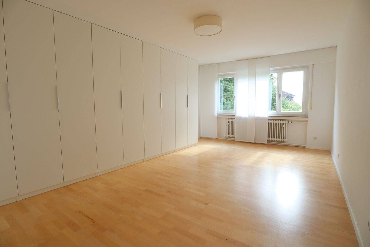 Lichtdurchflutete 3,5-Zimmer-Eigentumswohnung in bester Wohnlage – Stuttgart – Vorschaubild 8