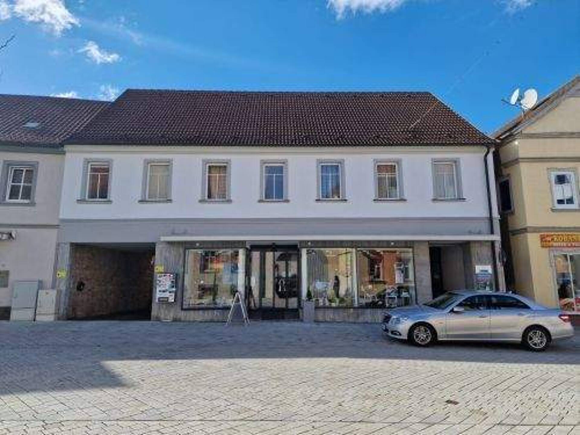 Etagenwohnung in 97762 Hammelburg mit 245 m² kaufen