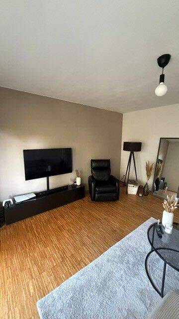 Zentrale 3-Zimmer-Wohnung mit Süd-Terrasse (ohne Aufzug) – Nürnberg – Vorschaubild 2