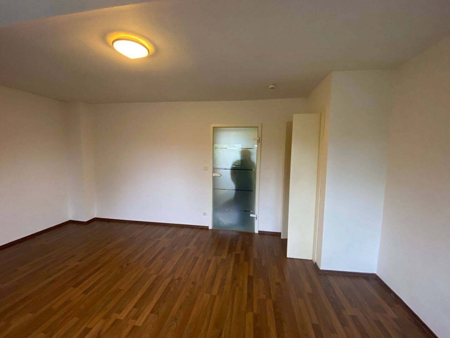 1-Zimmer Apartement - 2. Obergeschoss in Giesenkirchen – Mönchengladbach – Vorschaubild 3
