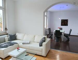 Schicke möblierte 2,5-Zimmer Wohnung mit Balkon in Wiesbaden Westend – 65195 Wiesbaden – Vorschaubild 8