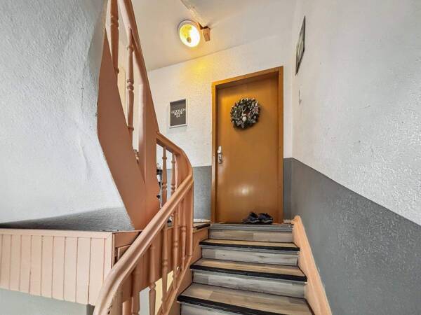 Mehrfamilienhaus in 95028 Hof mit 220 m² kaufen