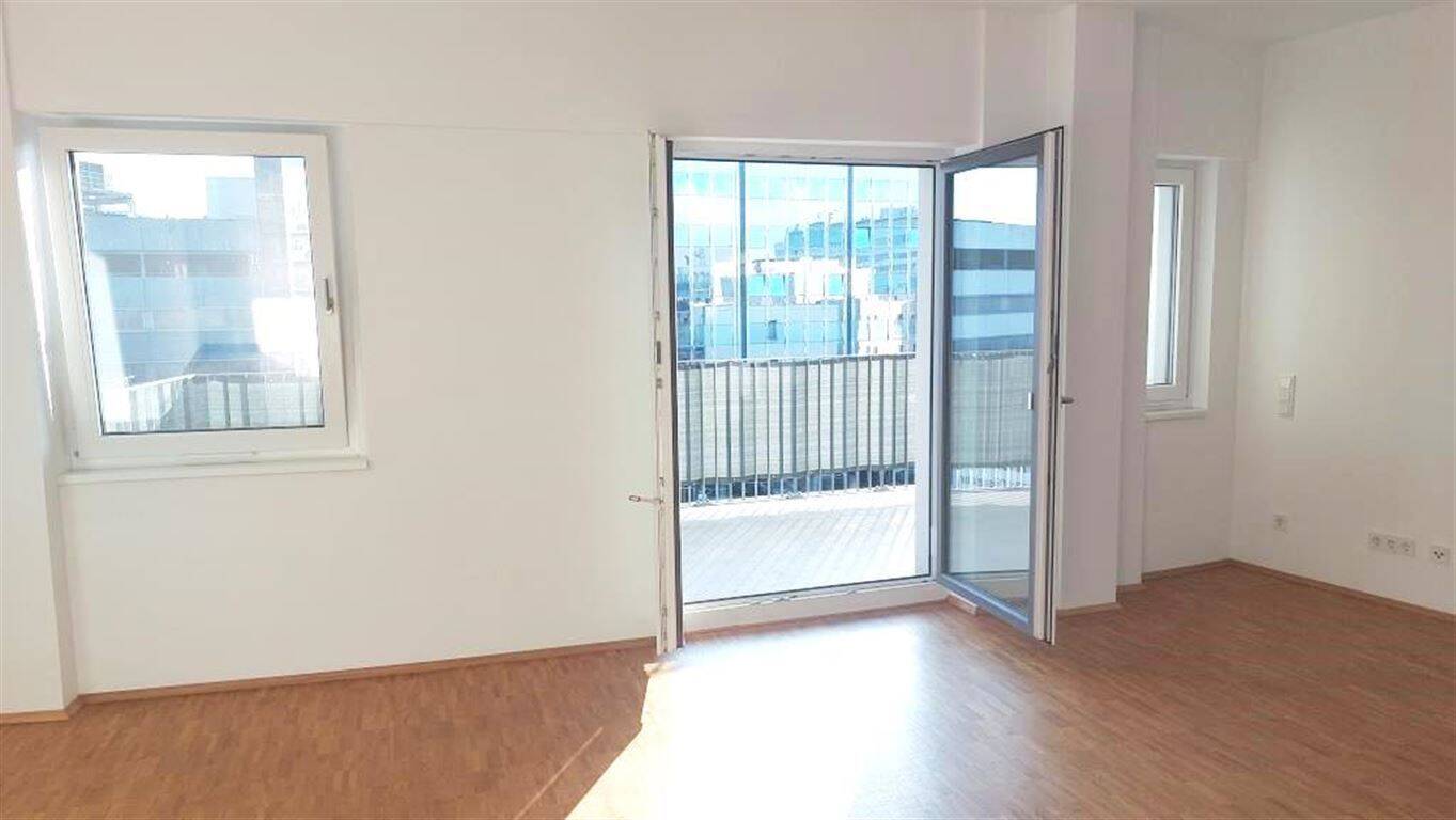 Moderne 2 Zimmer Wohnung mit Sonnenbalkon, Fußbodenheizung, Gäste WC . – Düsseldorf – Vorschaubild 7