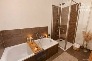 Luxuriöses Gutshaus-LOFT, 128 qm, 2 SZ, Duschbad & Wannenbad "en Suite", WC, Einbauküche, TG-Platz – 50997 Köln – Vorschaubild 9