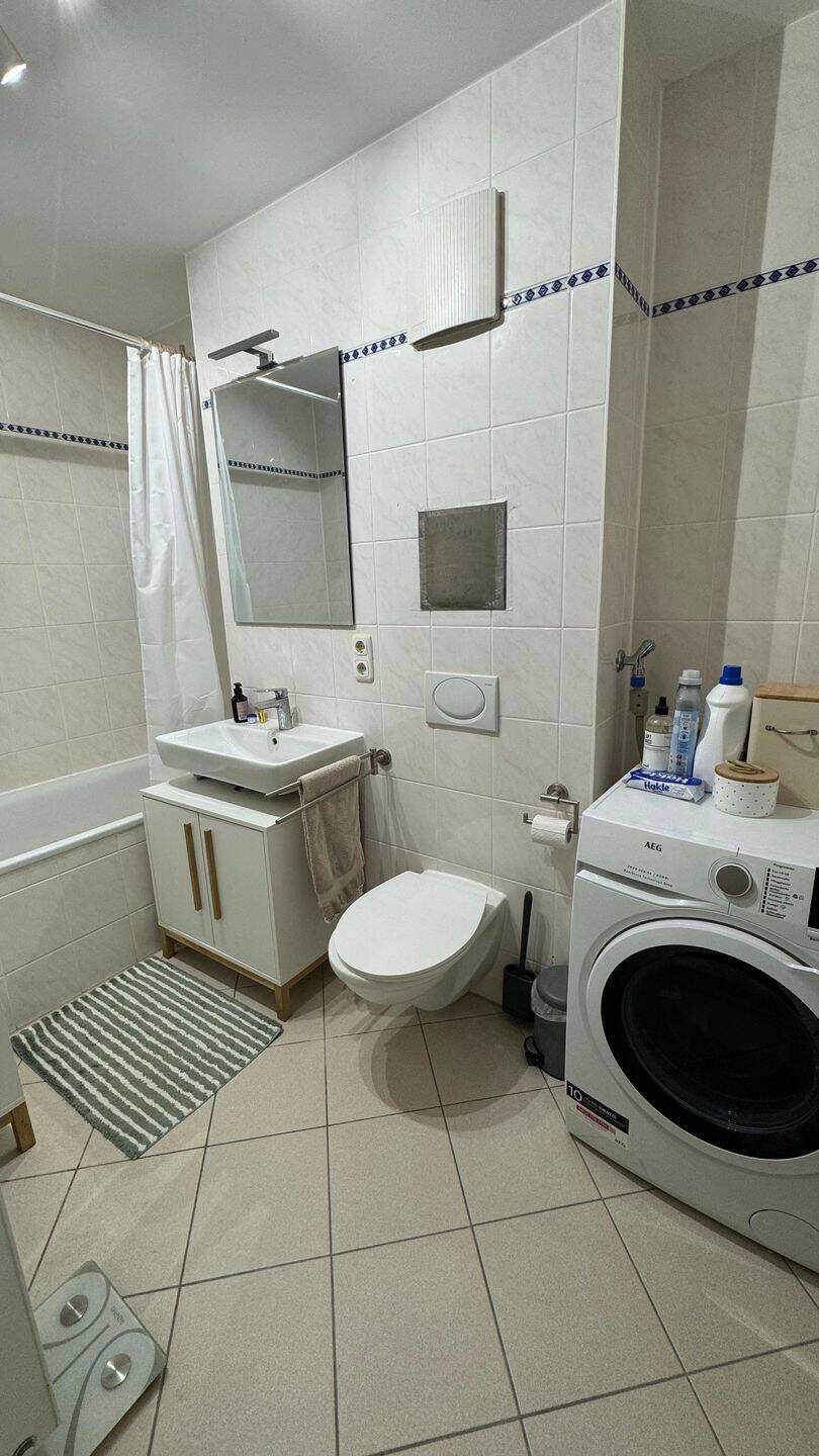 Gepflegte 2-Zimmer-Wohnung mit separater Einbauküche in München Laim – München – Vorschaubild 8