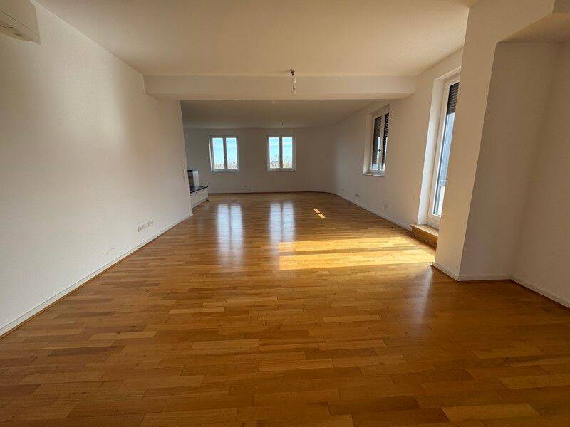 Neue Wohnung, neues Glück! Gut geschnittene 4-Zi.-Wohnung mit EBK, 2 Bädern und Terrasse – Leipzig – Vorschaubild 6