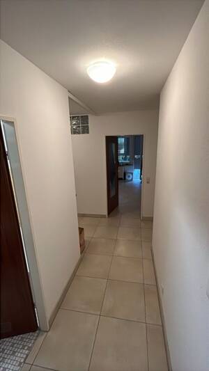 Zentral gelegene, möblierte Stadtwohnung mit Balkon – 78315 Radolfzell am Bodensee – Vorschaubild 2