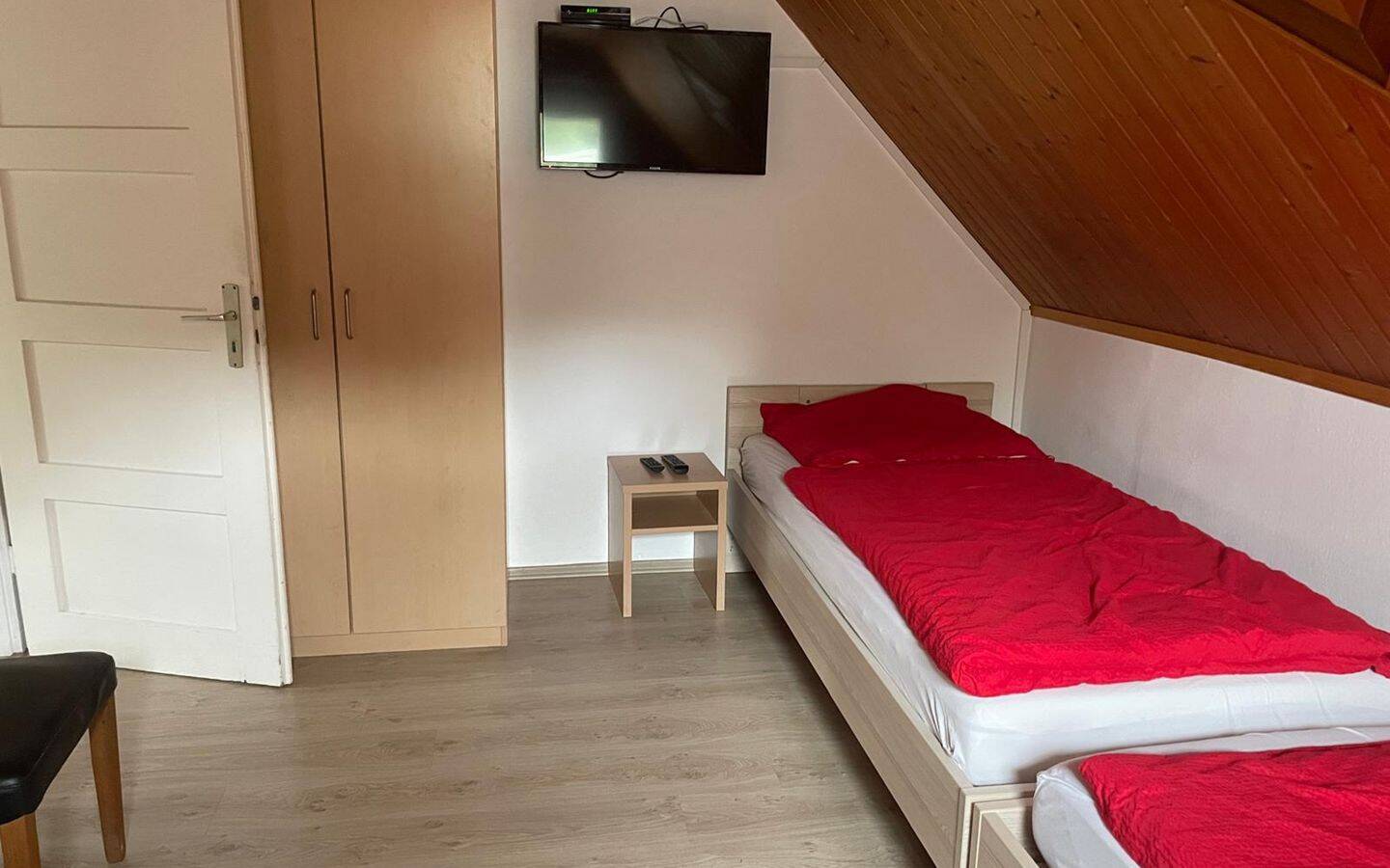 Möblierte Wohnung in Stuttgart-Mühlhausen für Ihr Wohnen auf Zeit – Stuttgart – Vorschaubild 3