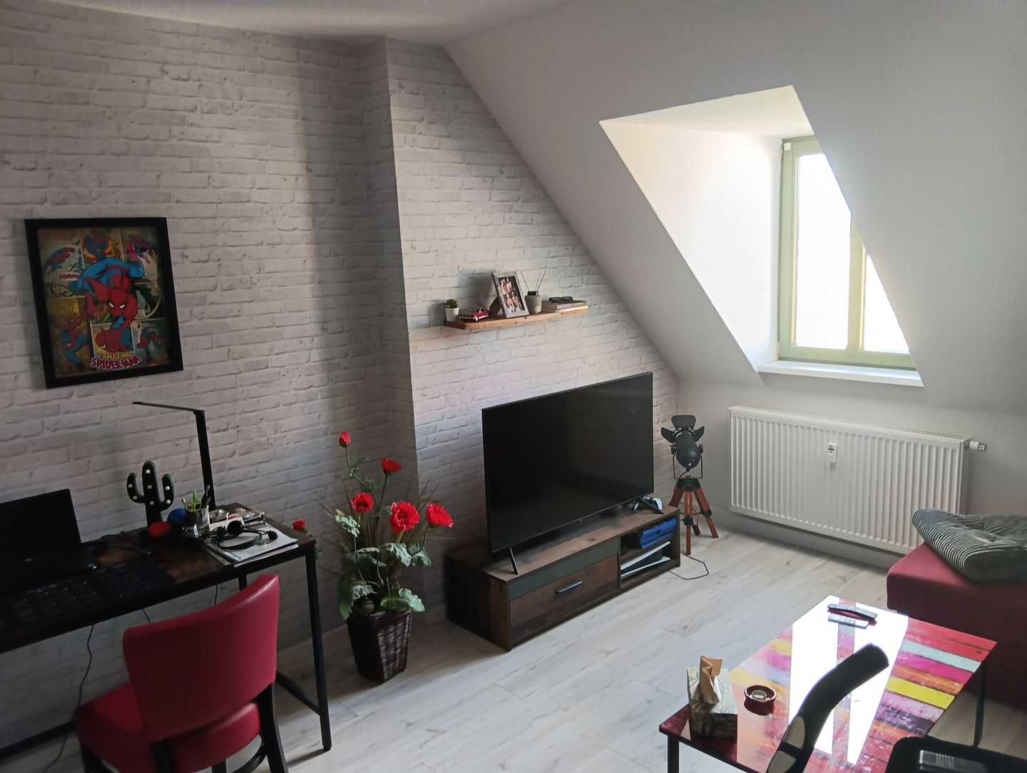 Stilvolle DG-Wohnung mit Diner-Küche und luxuriösem Wellness-Bad. – Leipzig – Vorschaubild 6