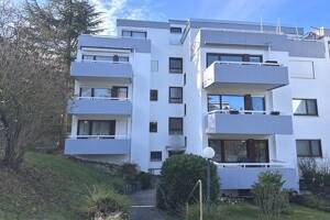 Helle 2-Zimmer-Wohnung in gefragter Halbhöhenlage mit Balkon und PKW-Stellplatz!