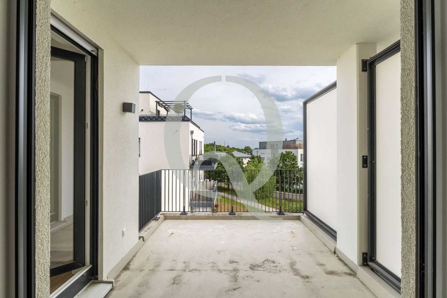 Großzügiger Balkon & moderne Ausstattung - Neubau in Schönefeld