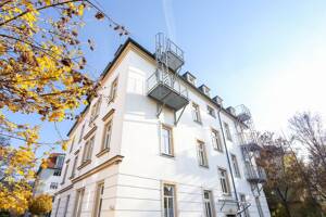 +++ Sofort bezugsfrei! 2-Zimmer-Wohnung im Jugendstil mit Einbauküche im Herzen von Löbtau +++ – 1159 Dresden – Vorschaubild 2