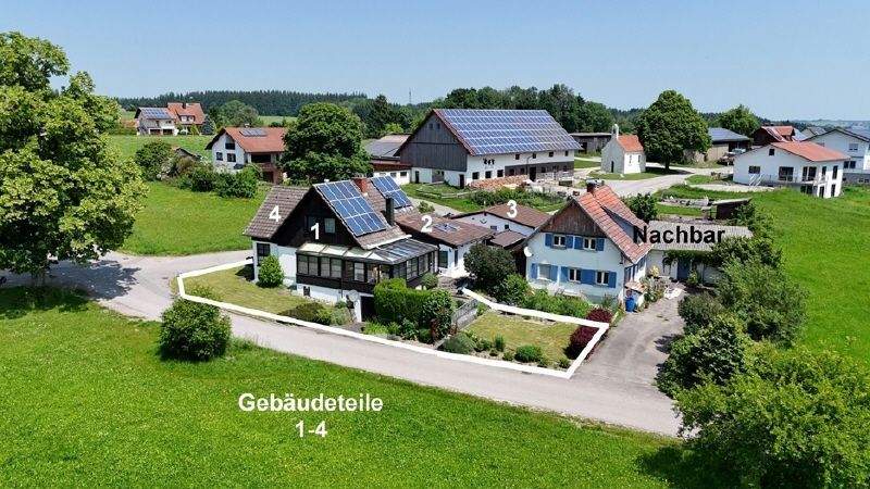 FREIST.1-FAM.HAUS IN LÄNDLICHER UMGEBUNG - VIEL LICHT-VIEL SONNE-BERGSICHT PUR – Bad Wurzach – Bild 1 von 9
