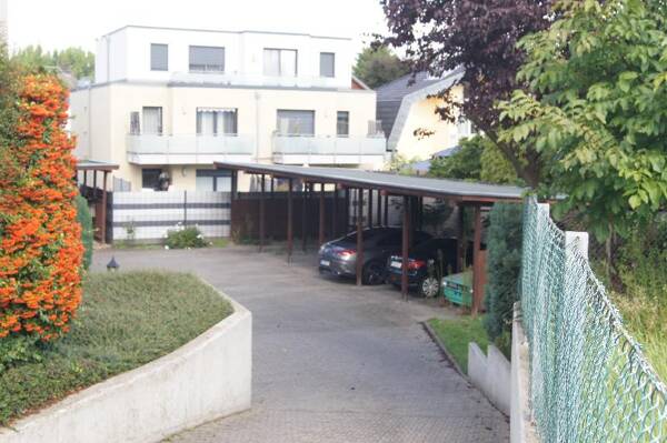 Dachgeschosswohnung in 51143 Köln mit 57 m² kaufen