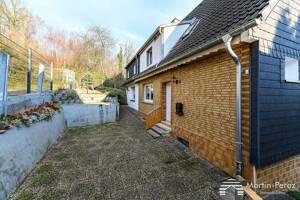 Doppelhaus - Balkon - Terrasse - Garten - Keller - Garage - – 58091 Hagen – Vorschaubild 7