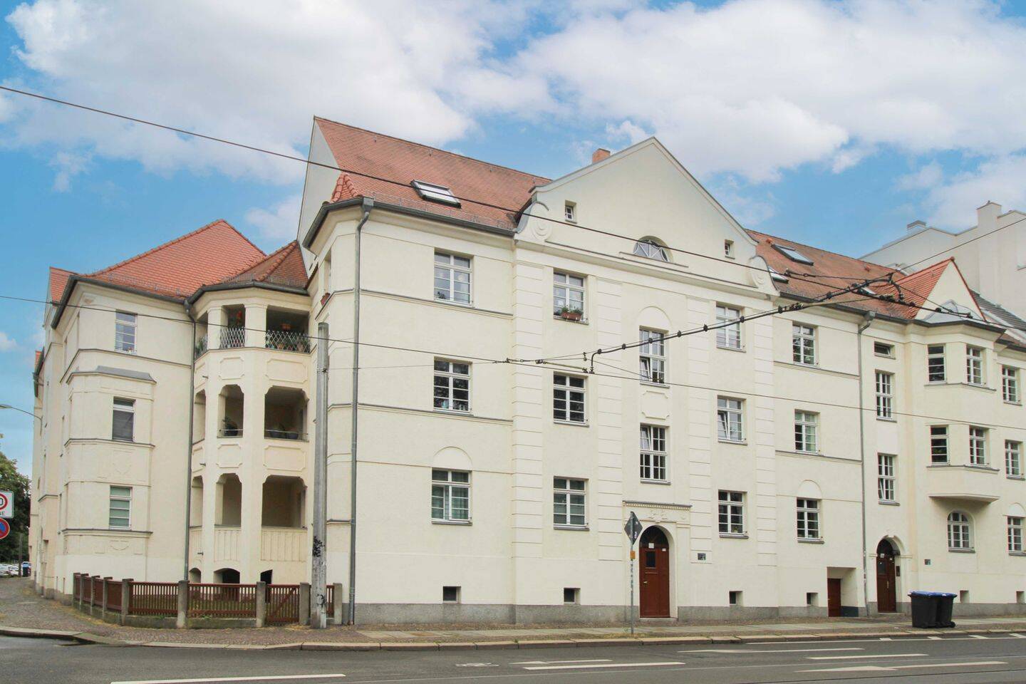 Attracktive Kapitalanlage - 3 Zimmer ETW mit Loggia in Gohlis
