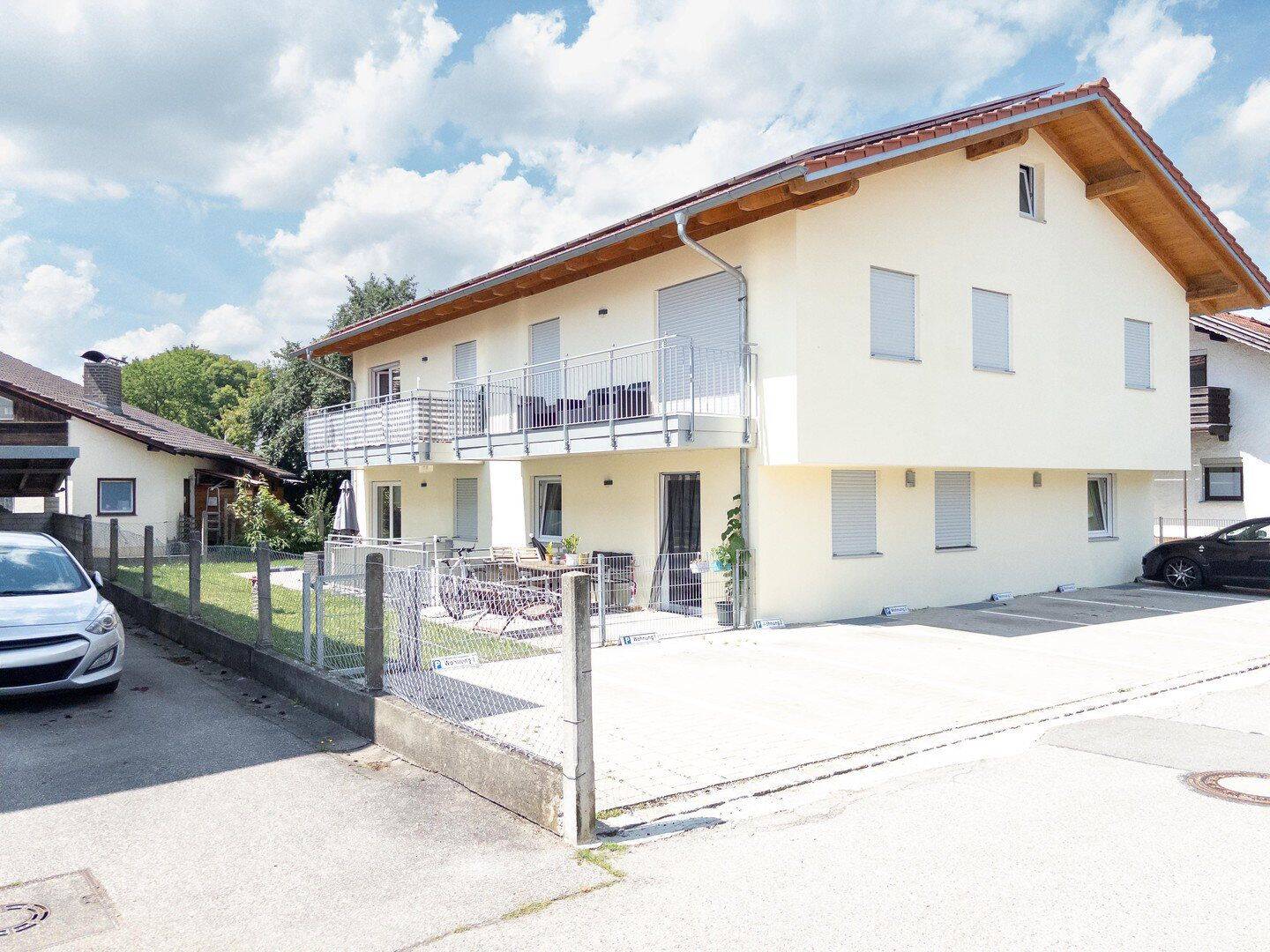 2-Zimmer Souterrain Wohnung - in ruhiger Siedlung