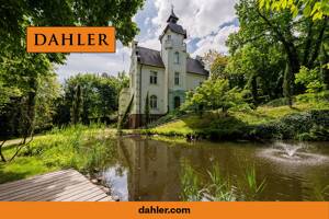 Seltene Gelegenheit - Villenanwesen auf parkähnlichem Grundstück, weitere Bebauung möglich.