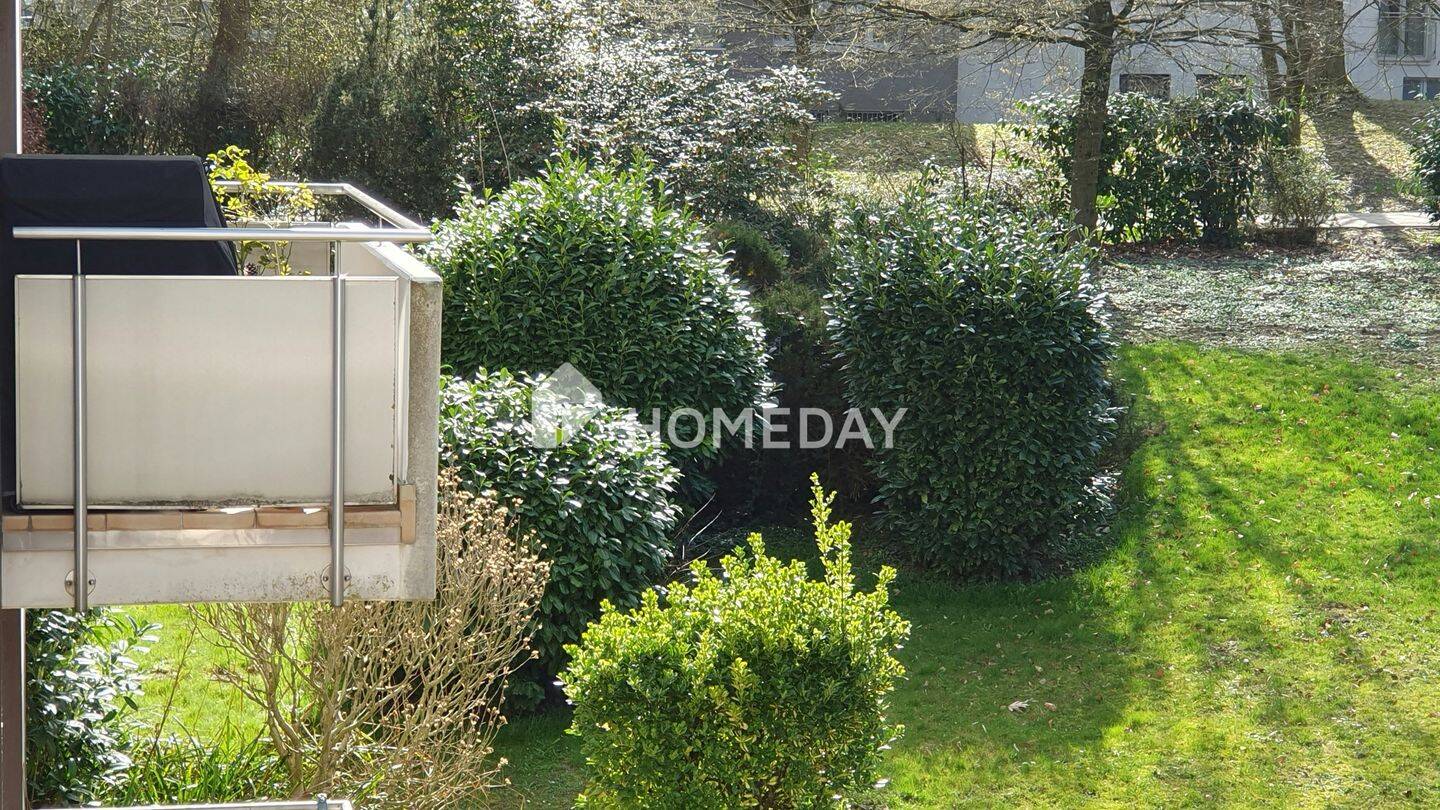 Lichtdurchflutete, ruhige 2-Zimmer-Wohnung mit Balkon & spektakulärem Blick in den Park & Ferne – Karlsruhe – Vorschaubild 9