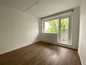 Moderne 2-Zimmer-Wohnung mit zwei Balkonen in Erfurt – 99089 Erfurt – Vorschaubild 2
