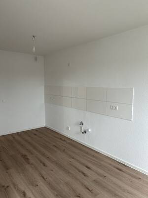 Am Mariahof - sanierte 4 Zimmer, Küche, Bad Wohnung mit Loggia! – 54296 Trier – Vorschaubild 3