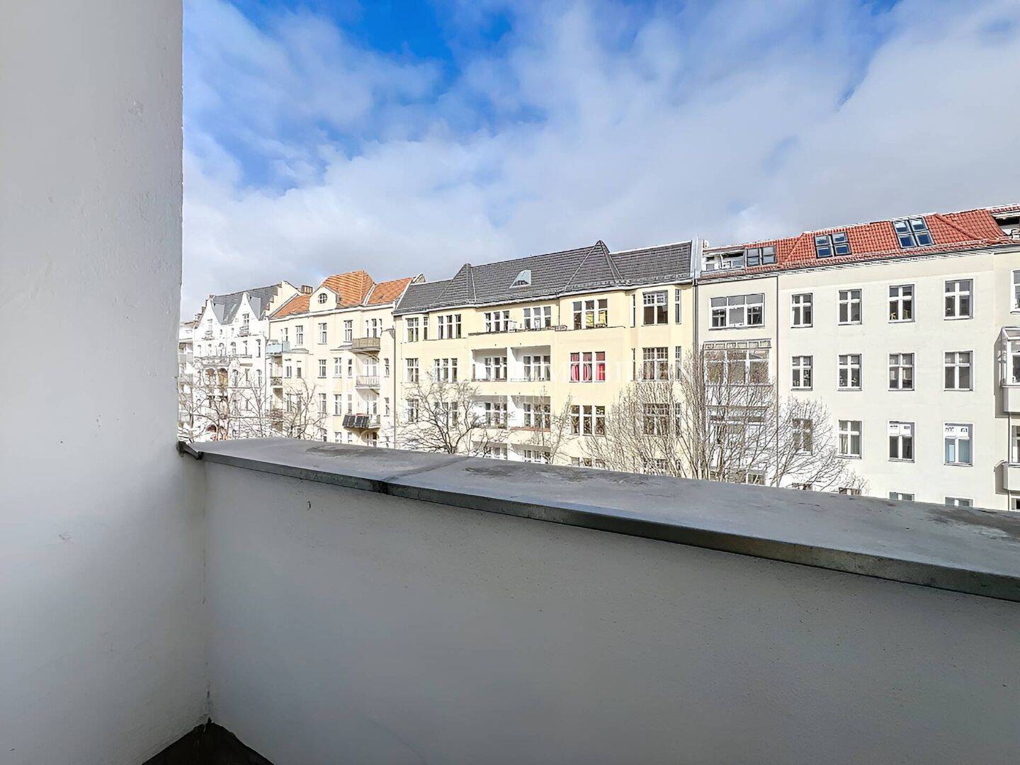 Eleganz trifft Moderne - 3-Zimmer-Altbau mit Loggia frisch saniert. – Berlin – Vorschaubild 9