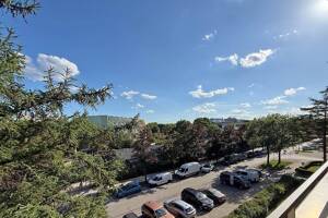 Gemütliche 3-Zimmer-Wohnung mit 2 Balkonen nahe Westpark, kurzfristig beziehbar – 80686 München – Vorschaubild 9