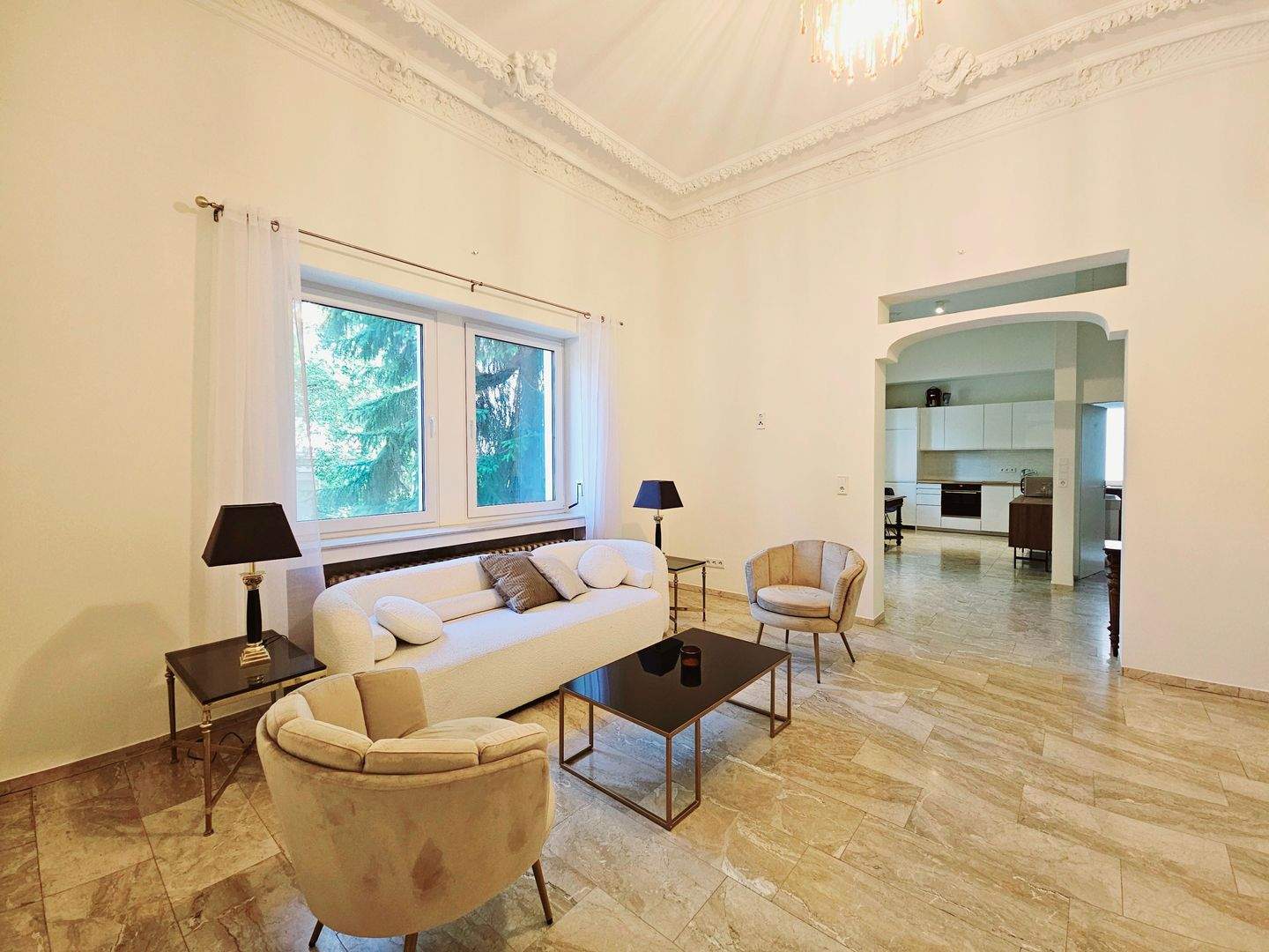 Luxus Apartment in 1 A Lage von Wiesbaden – Wiesbaden – Vorschaubild 2