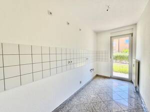 Bezugsfreie 2-Zimmer-Terrassenwohnung mit eigenem Garten und TG-Stellplatz – 1309 Dresden – Vorschaubild 6