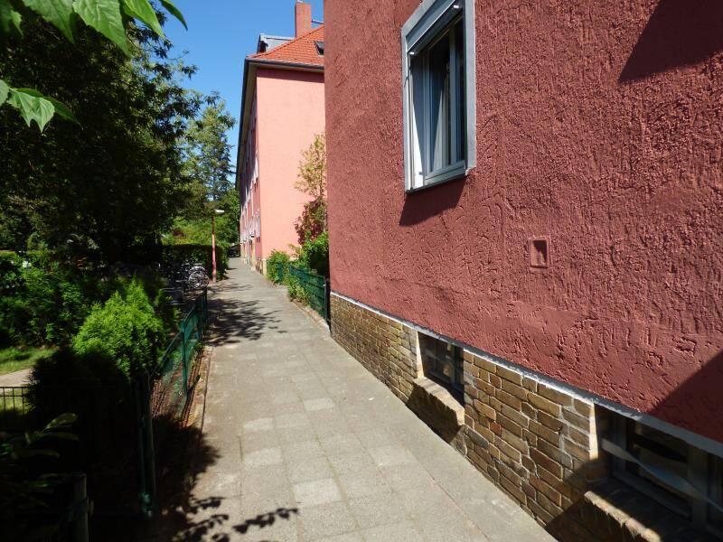 "Kapitalanleger aufgepasst", - Kleine Single-Wohnung unweit dem Tegeler See ***Tageslichtbad*** – Berlin – Vorschaubild 3