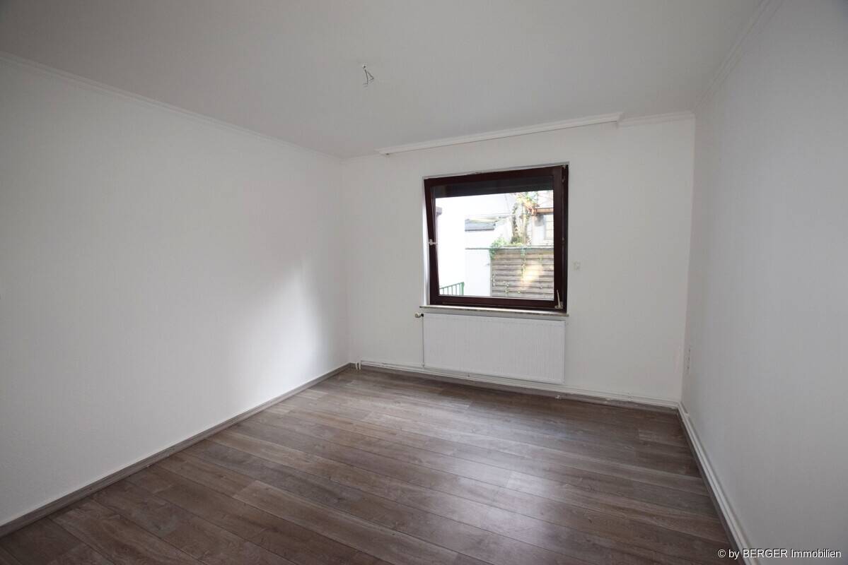 Attraktives 3-Parteien-Mehrfamilienhaus in Hastedt – Bremen – Vorschaubild 8