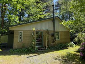 Idyllisches Wochenendhaus in Lehnstedt - Hagen im Bremischen