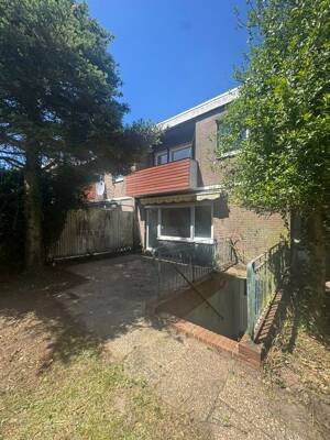 Oldenburg - Etzhorn - Reihenendhaus - ca. 100m² Wfl - 341m² Grundstück - Garage – 26125 Oldenburg – Vorschaubild 2