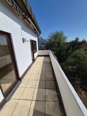 Gefragte Wohnlage mit großem Balkon und herrlichem Ausblick – 71672 Marbach am Neckar – Vorschaubild 8