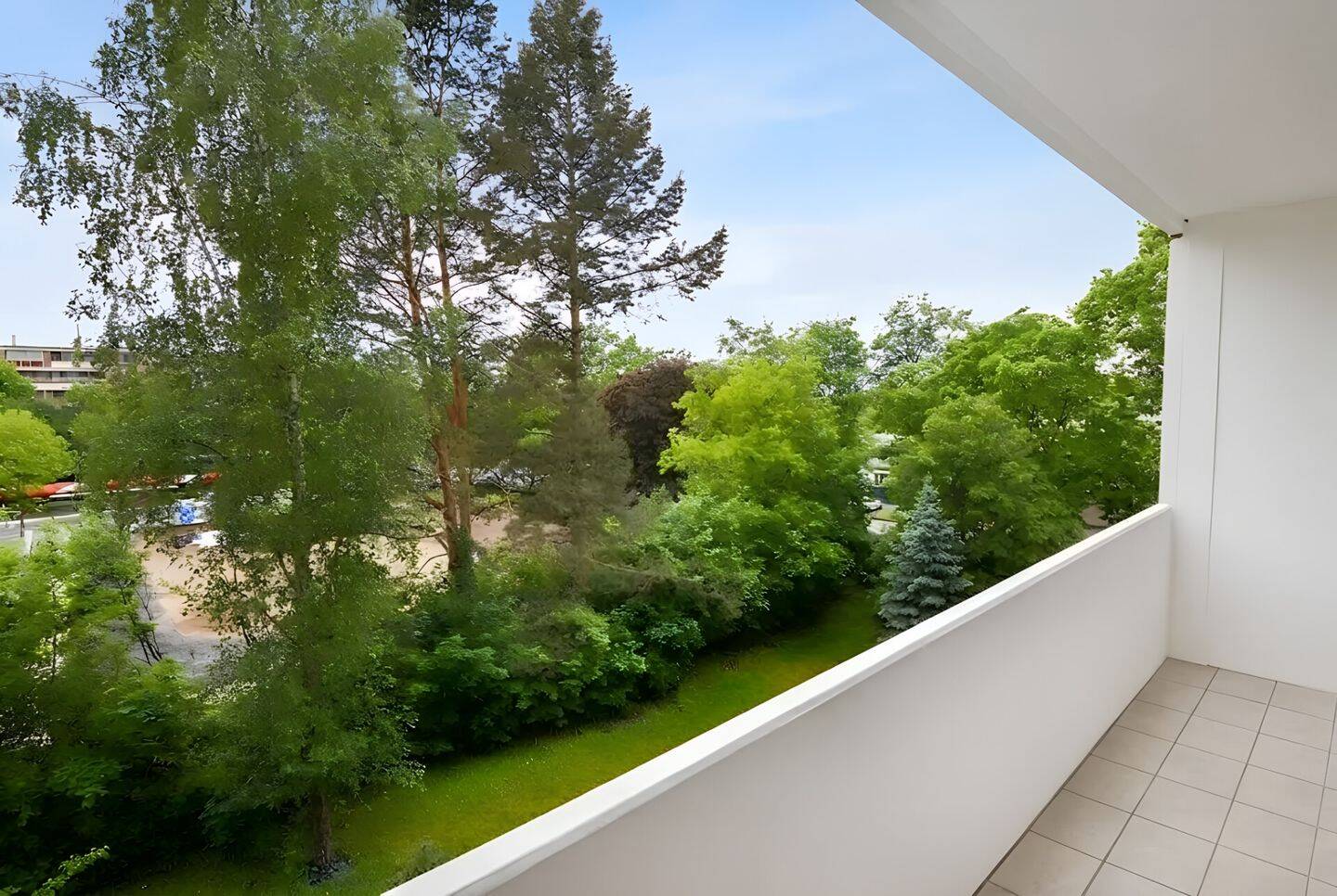Tolles Apartment mit Schlafbereich und TG-Stellplatz – Bonn – Vorschaubild 4