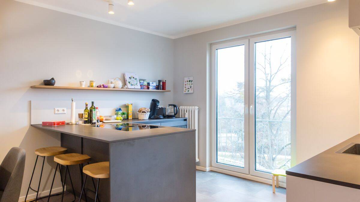 HOMESK - Bezugsfreie, kernsanierte 3-Zimmer-Wohnung mit Südwest-Balkon, 2 Bädern & Wohnküche – Berlin – Vorschaubild 5