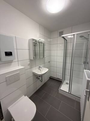 2er WG mit je 1 Zi oder als 2 Zimmer-Whg nutzbar. Ruhig, zentral, Rheinnähe mit klasse Verkehrsanbindung. – 53175 Bonn – Vorschaubild 9