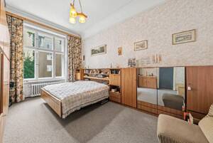 Denkmalschutz: 4-Zimmer-Altbauwohnung mit Loggia und Aufzug in ruhiger Gartenhauslage in Berlin – 10707 Berlin – Vorschaubild 6