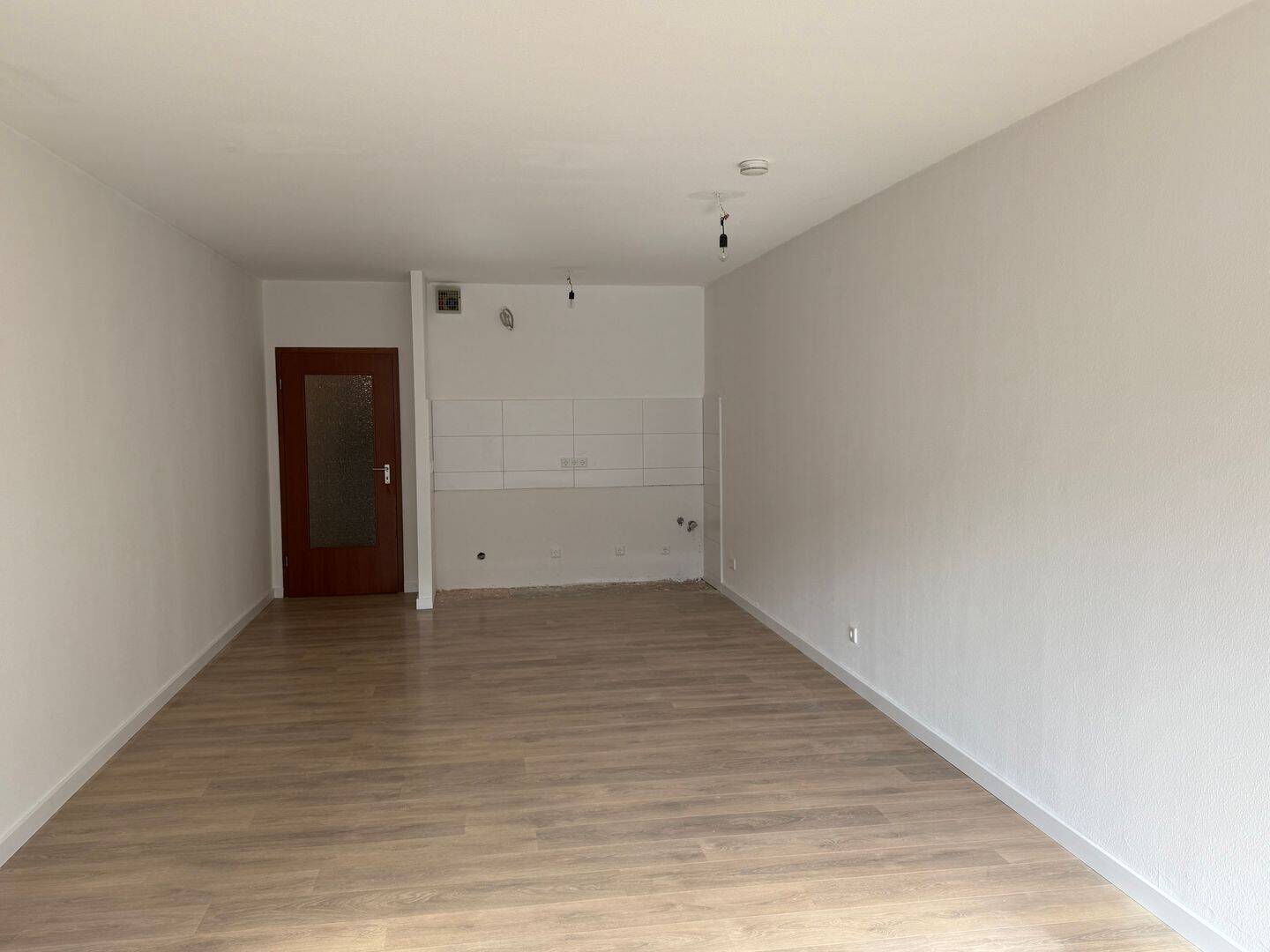 1-Zimmerwohnung in Nähe der Krefelder Innenstadt zu vermieten – Krefeld – Vorschaubild 3