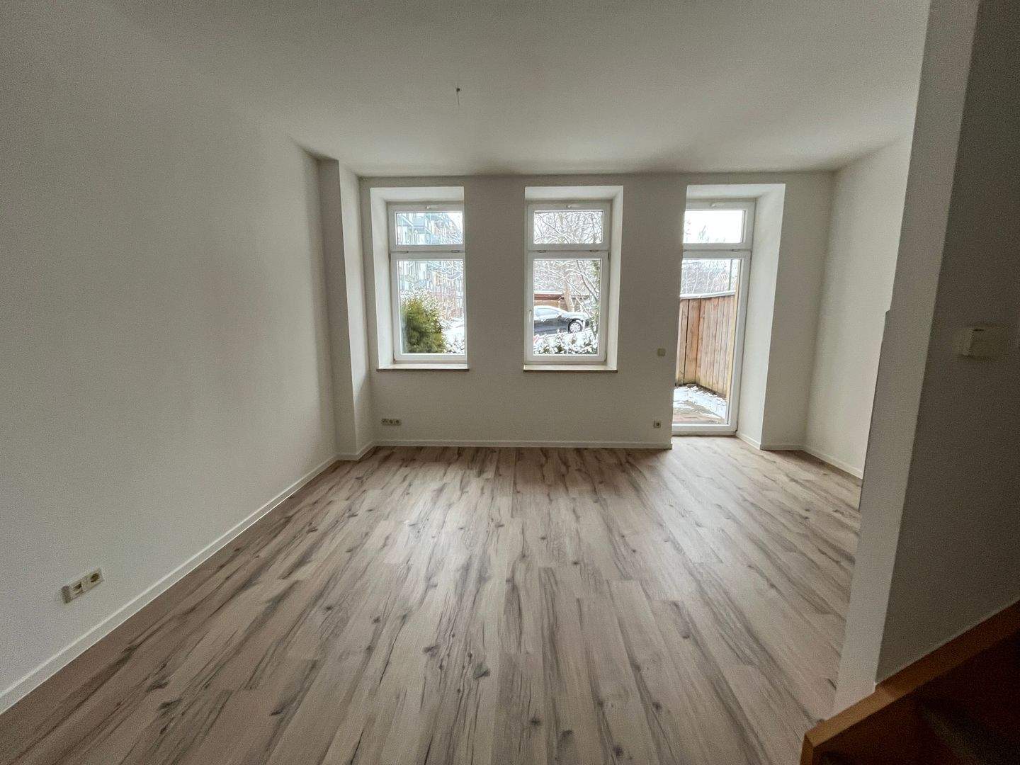 Maisonette-Wohnung mit Fußbodenheizung, Garten und Balkon, Einbauküche auf Wunsch – Chemnitz – Bild 1 von 9