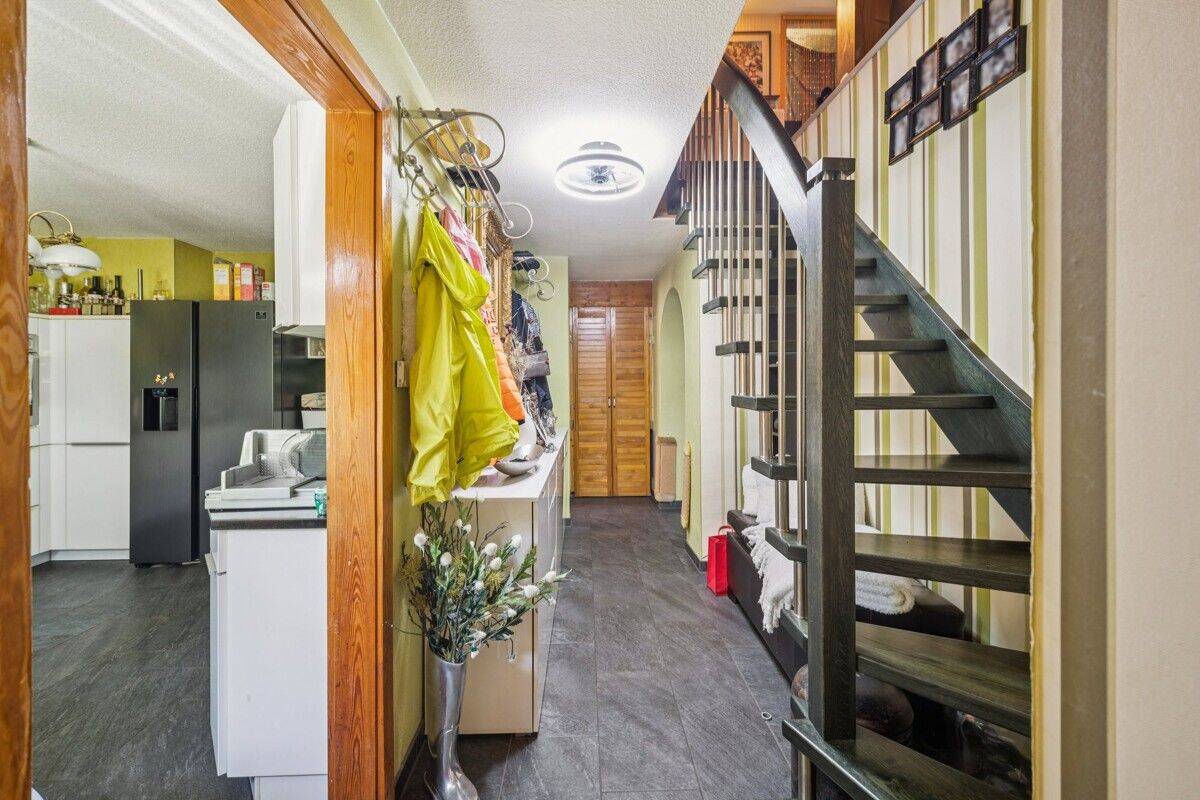Provisionsfrei - Haus auf großem Grundstück in ruhiger Lage mit Koiteich und PV-Anlage – Bad Liebenwerda – Vorschaubild 6