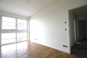 Luxuriöse 4-Zimmer Wohnung in Mitte ! – 10115 Berlin – Vorschaubild 2