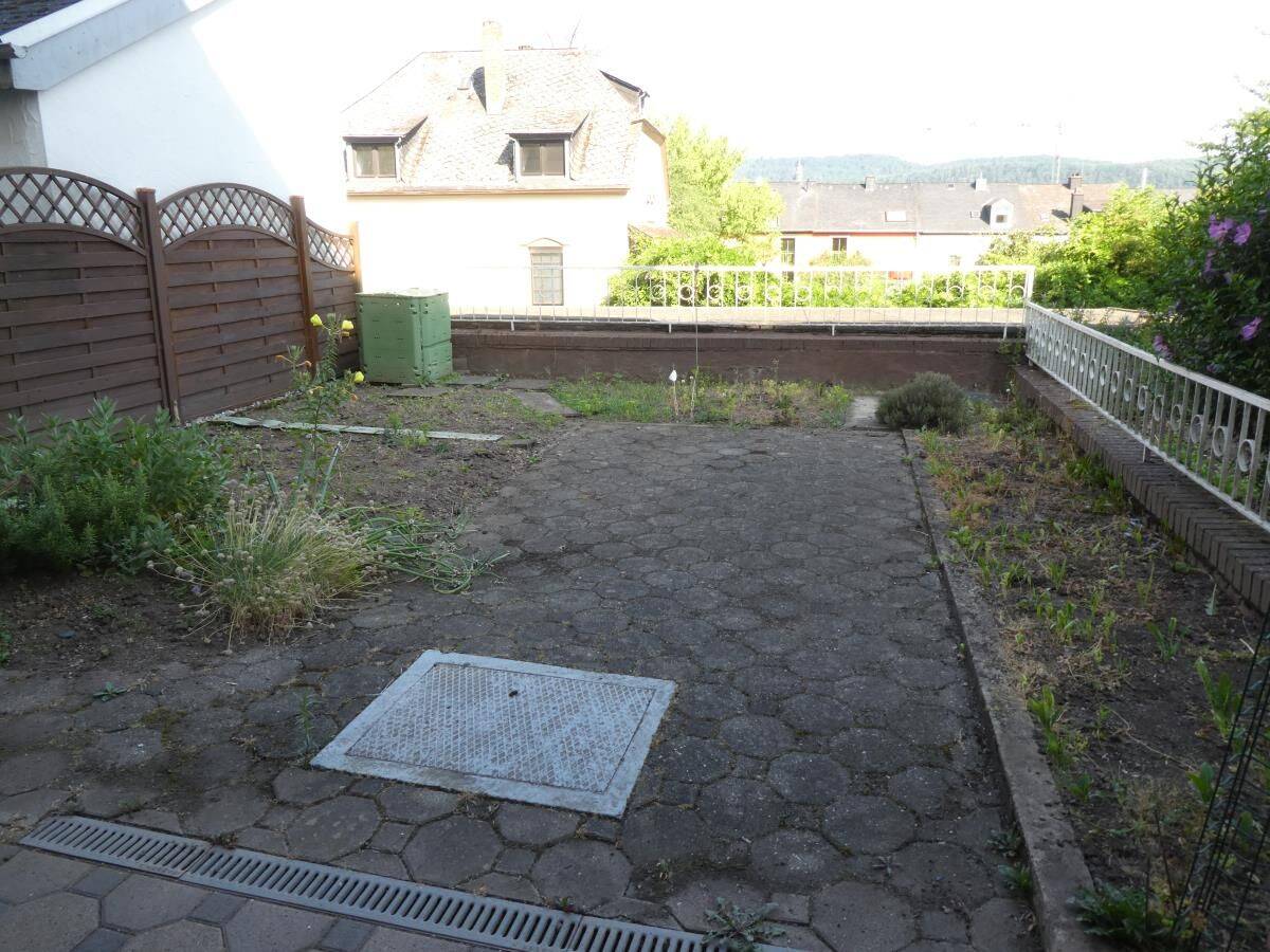 Wohnen in Trier-Ost-schönes Wohnhaus mit kleinem Garten in ruhiger gefragter Lage – Trier – Vorschaubild 3