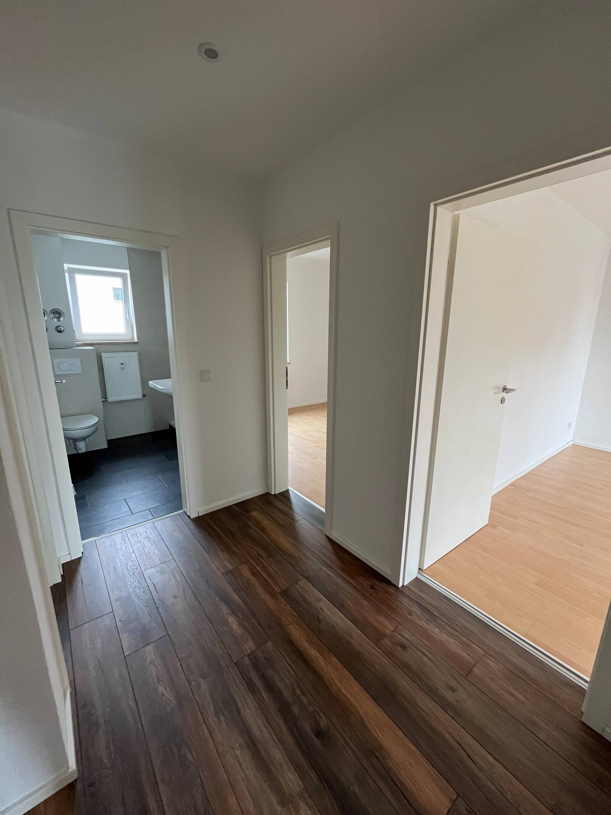 3-Zimmer-Wohnung mit Balkon im Süden Ingolstadts – Ingolstadt – Vorschaubild 4