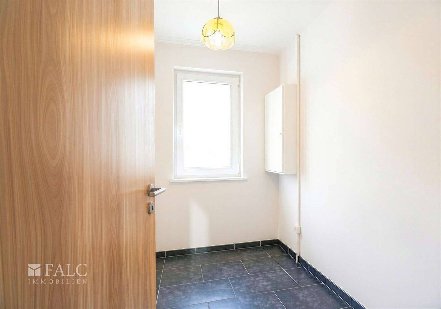 +++ Kapitalanlage mit Potenzial: Ihr Zweifamilienhaus in Ruhelage +++ – Wittenburg – Vorschaubild 4