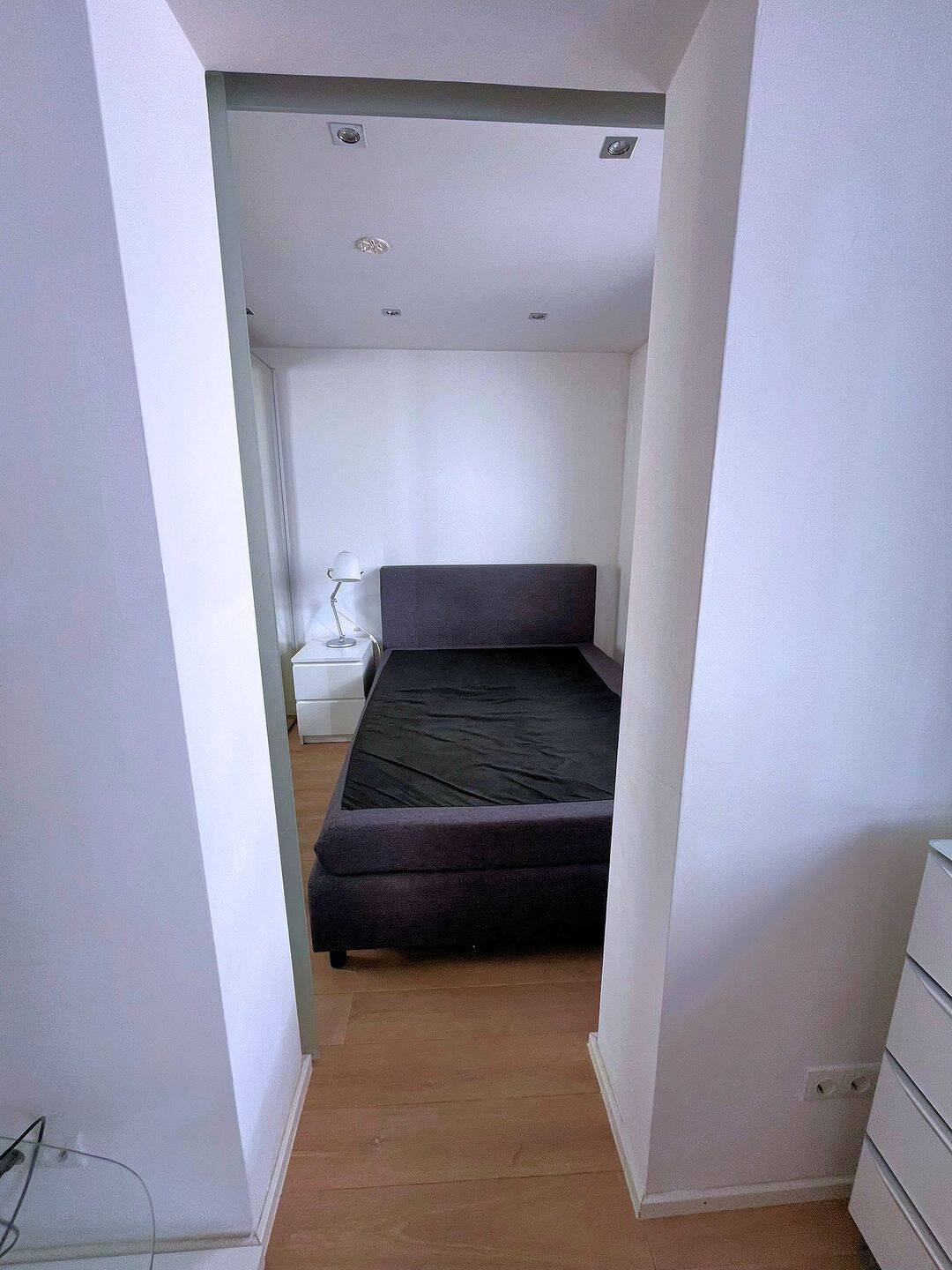 Attraktive 1,5-Zimmer-Wohnung im Herzen der Maxvorstadt – München – Vorschaubild 4