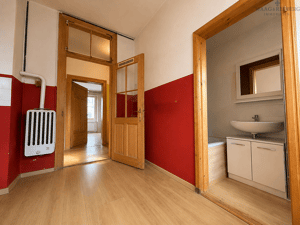 Charmante 3-Zimmer-Altbauwohnung mit Entwicklungspotenzial in zentraler Lage von Fürth – 90763 Fürth – Vorschaubild 9