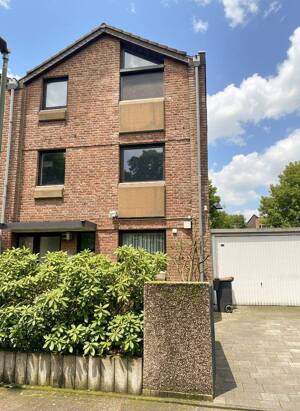 Ankommen und Zuhause sein. Großzügiges Reihenendhaus mit hochwertiger Ausstattung am Aaper Wald. – 40472 Düsseldorf – Vorschaubild 3